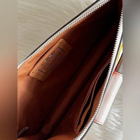 C4697 - Coach Poppy Crossbody in Rainbow Signature Canvas - Picture 8 of 15